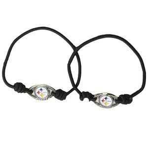 NWT NFL PITTSBURG STEELERS pack of 2 Bracelets.